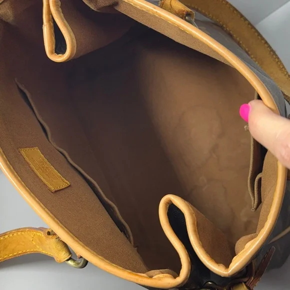Louis Vuitton Monogram Batignolles PM Handbag Tote
